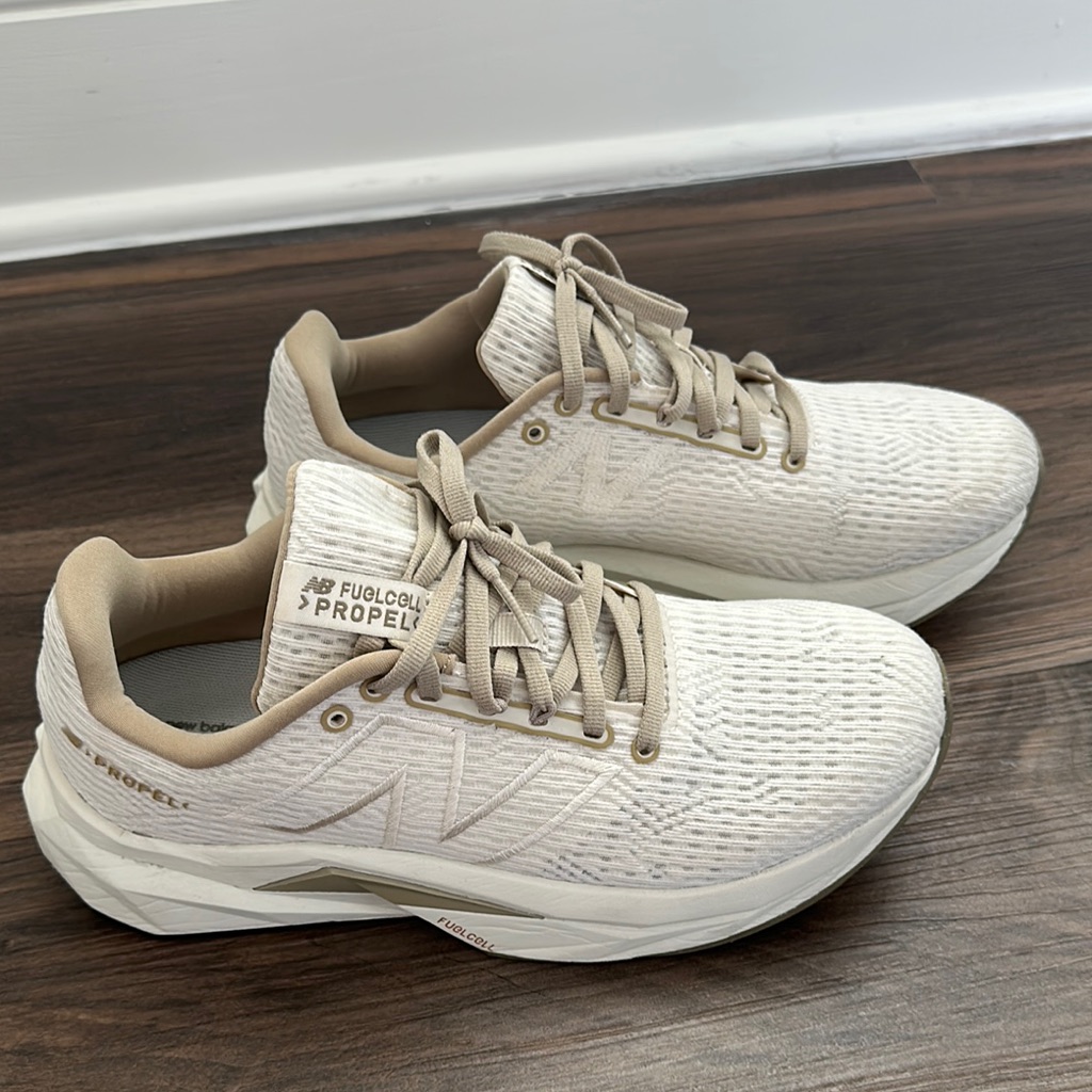 New Balance Fuelcell Propel V5 Sneakers